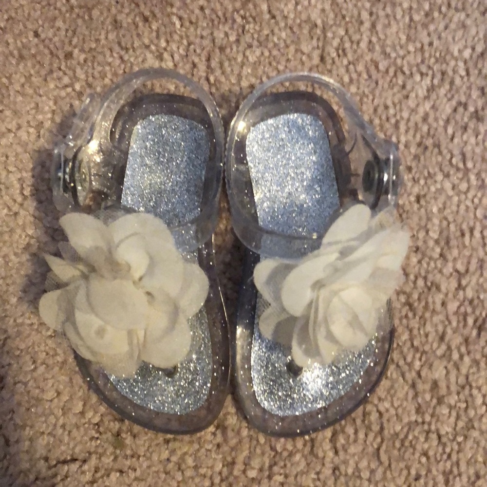 Size 4 toddler sandals